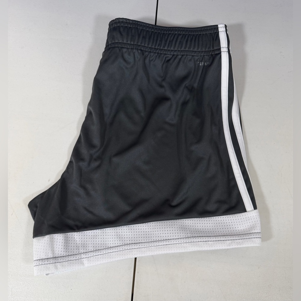 NWT Adidas Women’s Climalite Soccer Shorts, Grayw/white stripes MED Tastigo 19 - Picture 12 of 12